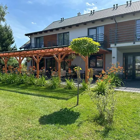 Pokoje Goscinne Kameralnie, Basen Z Podgrzewana Woda *