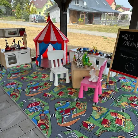 Pokoje Goscinne Kameralnie, Basen Z Podgrzewana Woda, Sniadania W Cenie בית אירוח