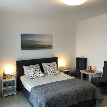 Kameralnie W Jantarze, Basen Z Podgrzewana Woda Homestay szállás