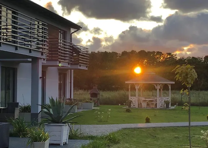 Goscinne Kameralnie, Basen Z Podgrzewana Woda