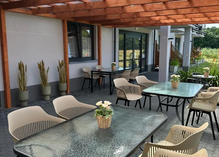 Pokoje Goscinne Kameralnie, Basen Z Podgrzewana Woda Δωμάτια σε οικογενειακή κατοικία *