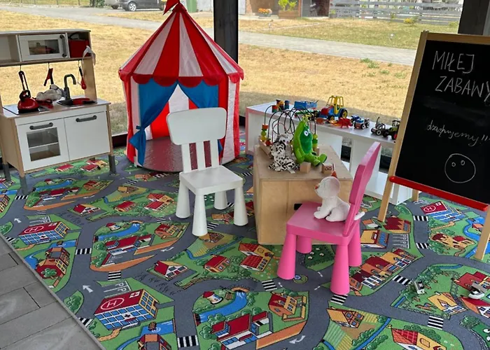 Pokoje Goscinne Kameralnie, Basen Z Podgrzewana Woda Δωμάτια σε οικογενειακή κατοικία