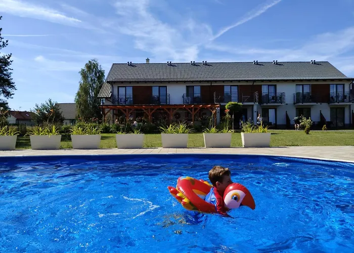 Pokoje Goscinne Kameralnie, Basen Z Podgrzewana Woda *