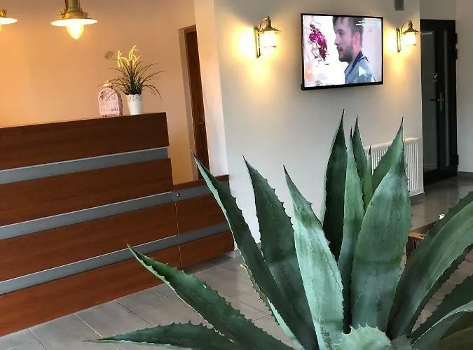 Δωμάτια σε οικογενειακή κατοικία Pokoje Goscinne Kameralnie, Basen Z Podgrzewana Woda *